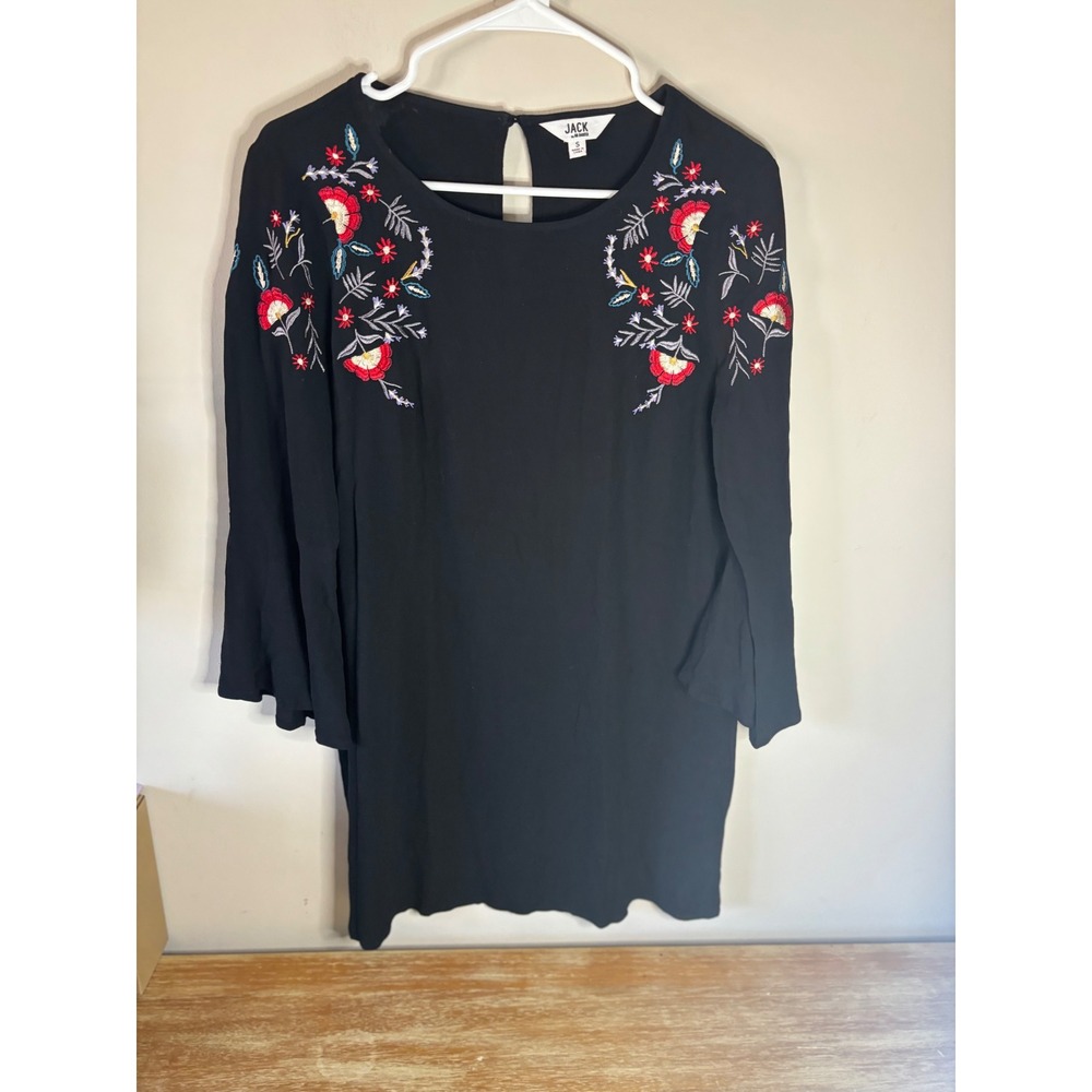 Jack by‎ BB Dakota Black Floral Embroidered Bell Sleeve Shift Dress Womens Small